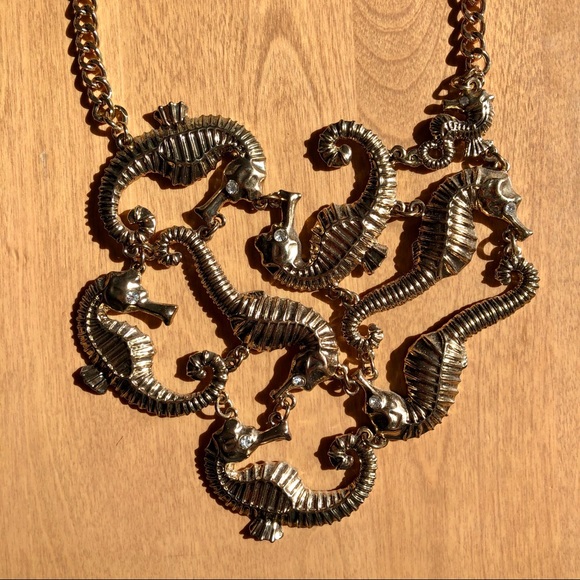 Bundle: two statement necklaces. - Picture 3 of 5